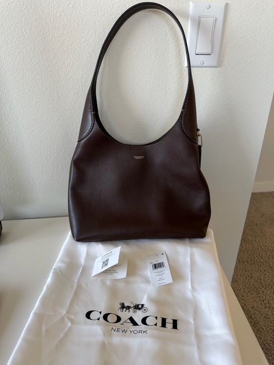 Coach Handbags - Authentic Coach Maple Brooklyn 28 Shoulder Bag